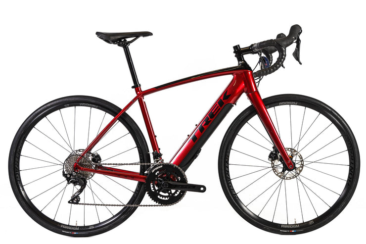 Trek Domane + ALR Shimano 105 Disc Electric Road Bike 2022, Size 54cm