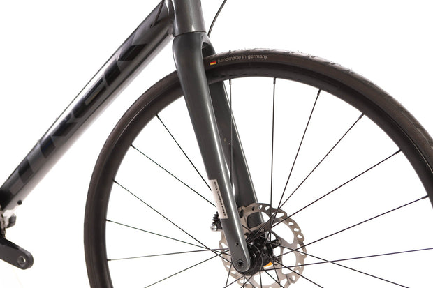 Trek Domane AL 5 Shimano 105 Disc Road Bike 2022, Size 56cm