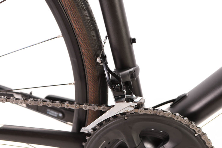 Trek Domane ALR 5 Shimano 105 Disc Road Bike 2019, Size 56cm