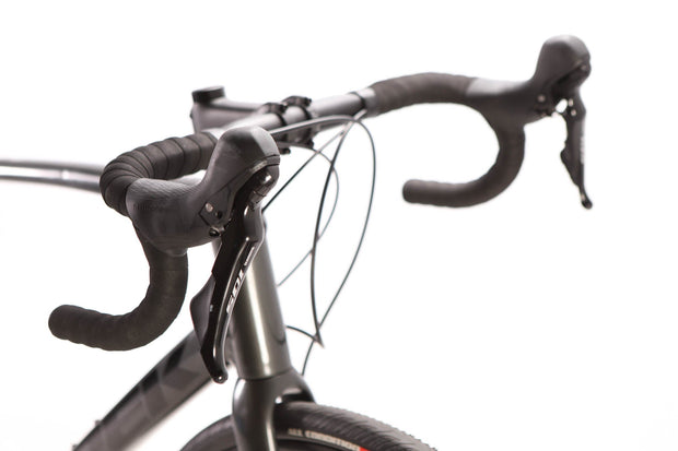 Trek Domane AL 5 Gen 3 Shimano 105 Disc Road Bike 2022, Size 58cm