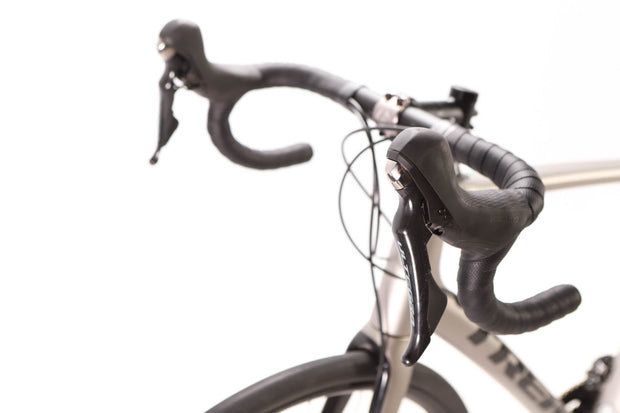 Trek Domane Gen 2 SL 6 Shimano Ultegra Disc Road Bike 2019, Size 58cm