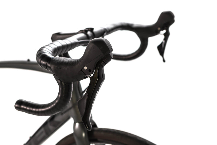 Trek Domane AL5 Shimano 105 Disc Road Bike 2022, Size 58cm