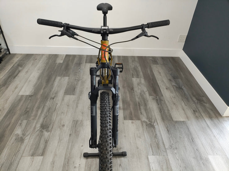 #1321 - 4130 Trail Mountain Bike | Patina Gold (Size M/L - 43cm, Very Good Condition)