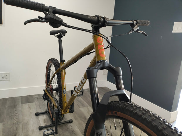 #1321 - 4130 Trail Mountain Bike | Patina Gold (Size M/L - 43cm, Very Good Condition)
