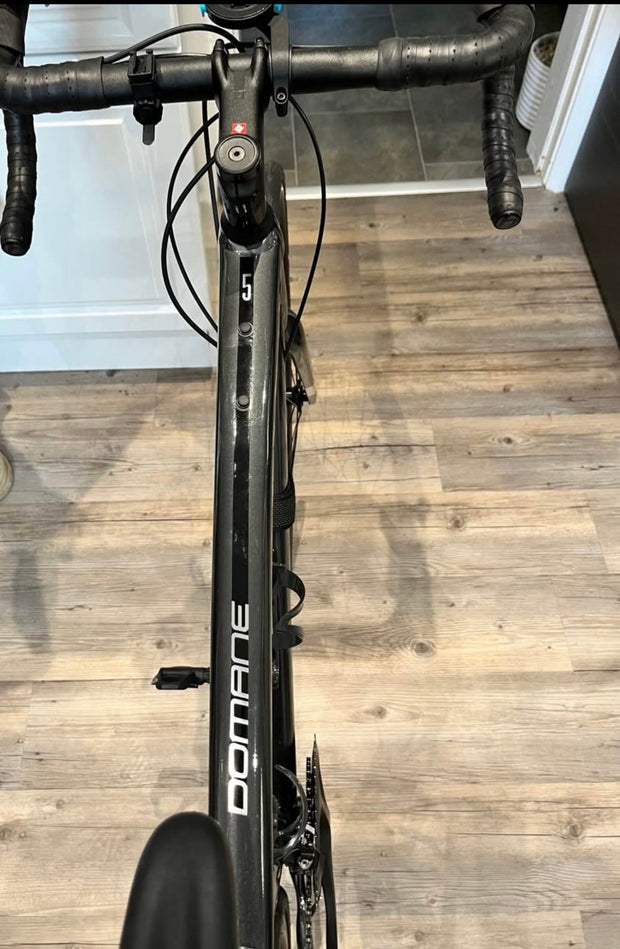 Trek Domane AL 5 Disc 2021
